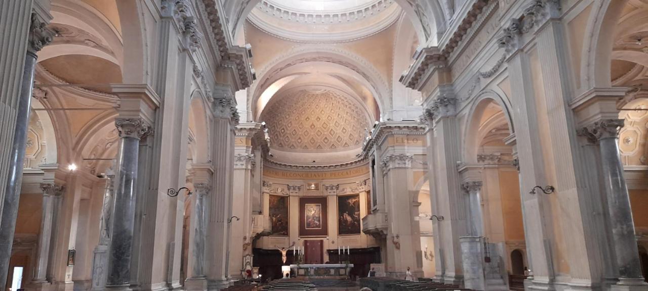 Corte Cavour. Una Mansarda Nel Cuore Della Citta Ravenna Exteriör bild