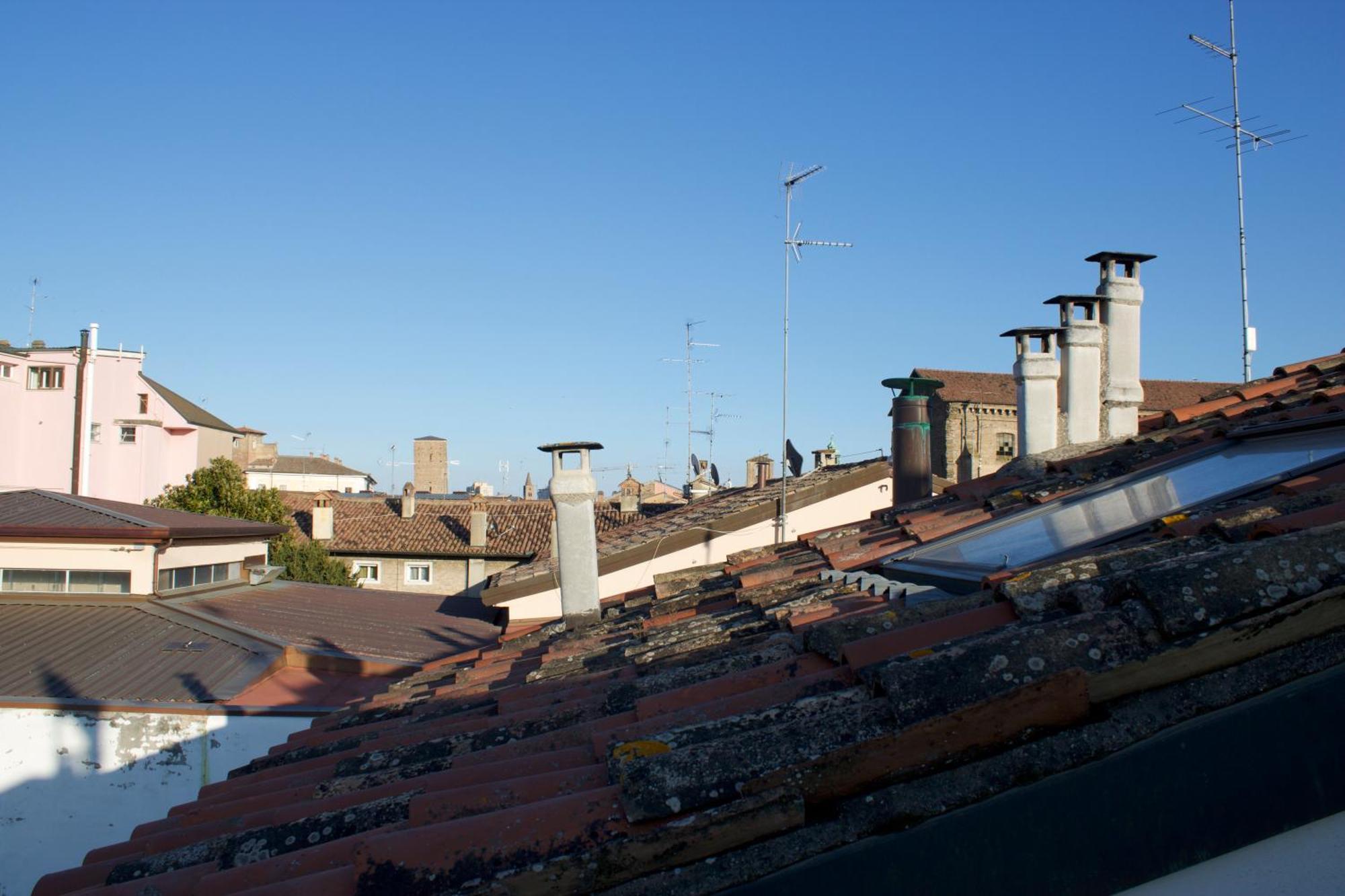 Corte Cavour. Una Mansarda Nel Cuore Della Citta Ravenna Exteriör bild